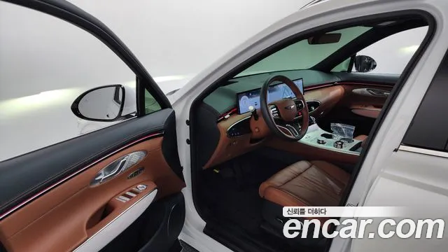 Genesis GV70 2.5T Бензин AWD — Фото автомобиля 8