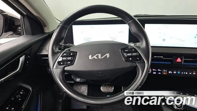 Kia EV6 — Фото автомобиля 19