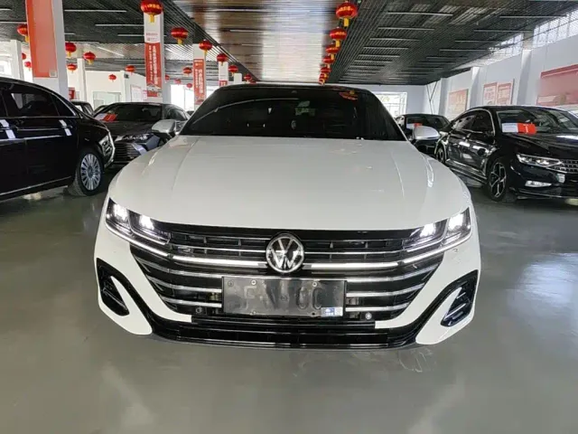 Volkswagen CC — Фото автомобиля 2