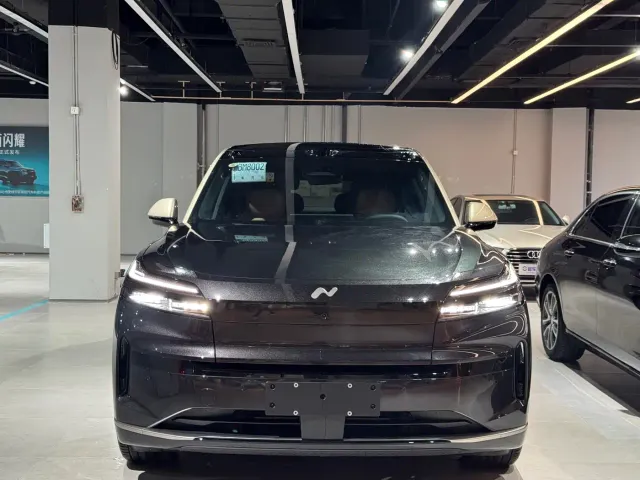 Onvo L90 — Фото автомобиля 2