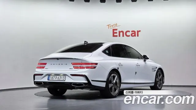 Genesis G80 RG3 — Фото автомобиля 2