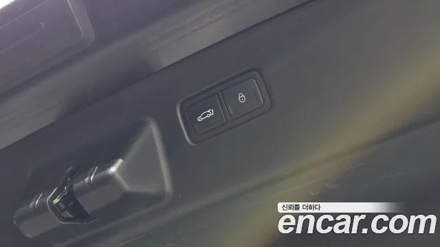 Genesis GV60 — Фото автомобиля 20