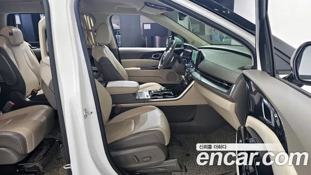 Kia Canival Carnival 4 поколение Бензин 9 мест Hi-Limousine — Фото автомобиля 25
