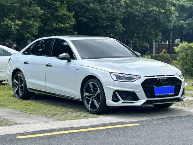 Audi Audi A4L 2024 40 TFSI Luxury Dynamic — Фото автомобиля 2