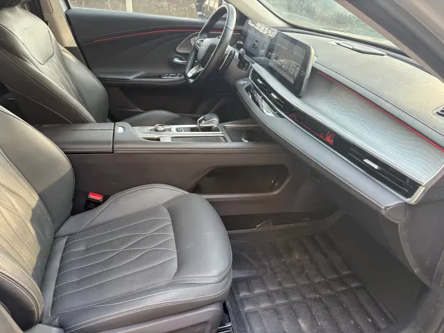 Chery Arrizo 8 — Фото автомобиля 9