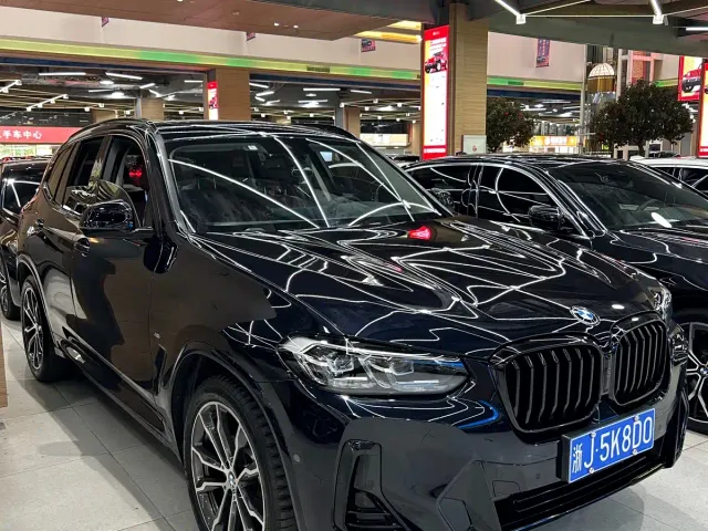 BMW X3 — Фото автомобиля 3