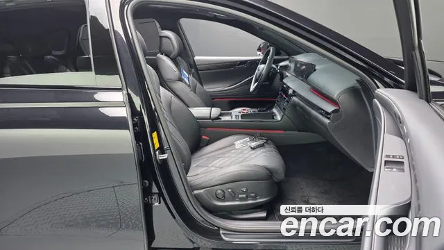 Genesis G80 RG3 — Фото автомобиля 16
