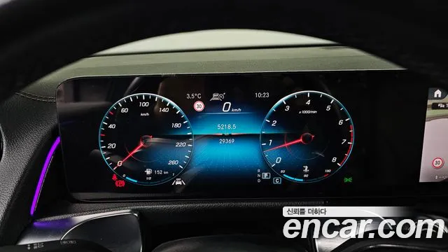 Mercedes-Benz GLB-Class — Фото автомобиля 8