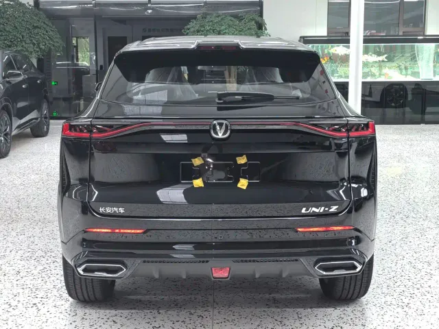 Changan UNI-Z — Фото автомобиля 5