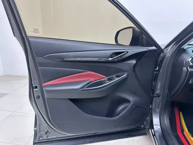 Changan Oushang X5 — Фото автомобиля 7