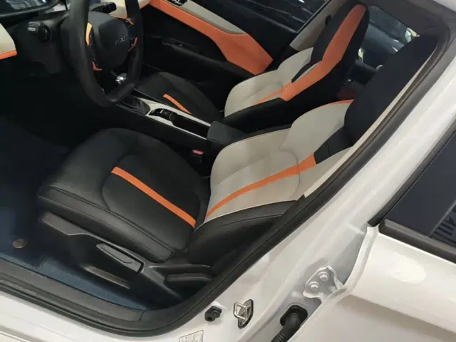Dongfeng Aeolus Yixuan 2023 Mach Edition 1.5L Automatic Chase Edition — Фото автомобиля 10
