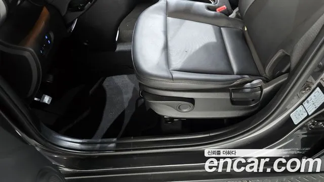 Hyundai Casper Casper Turbo Essential — Фото автомобиля 28