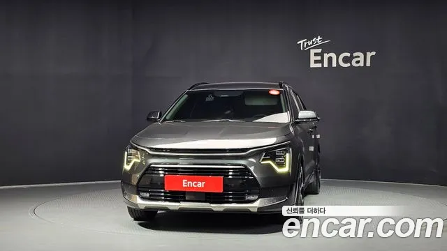 Kia Niro The All New Niro Signature — Фото автомобиля 2