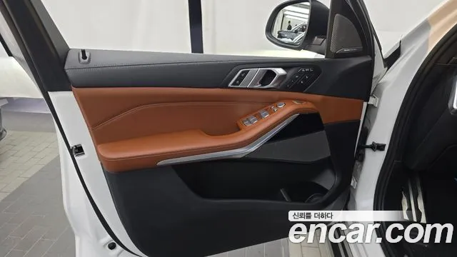BMW X7 G07 — Фото автомобиля 13