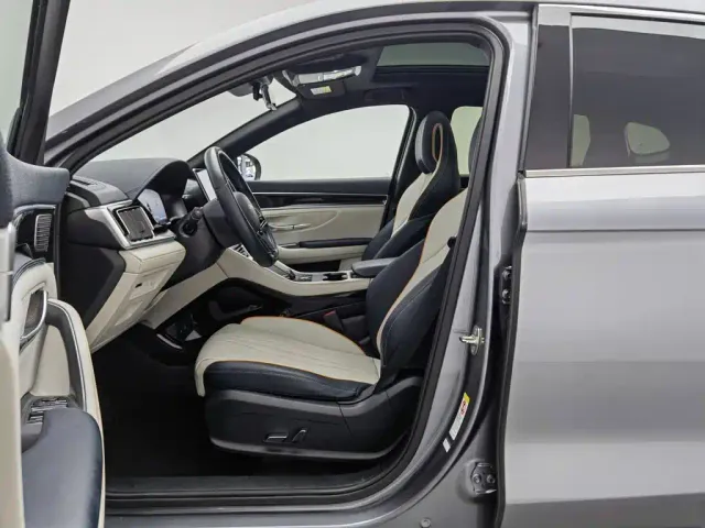 BYD Song PLUS — Фото автомобиля 10