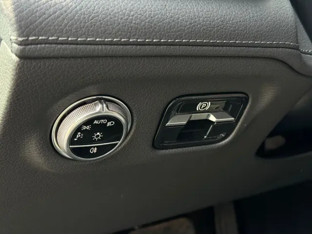 Mercedes-Benz EQS — Фото автомобиля 11