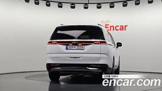 Фотография автомобиля — Kia Canival