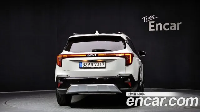 Kia Seltos — Фото автомобиля 4