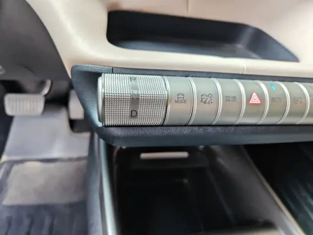 BYD Dolphin — Фото автомобиля 13
