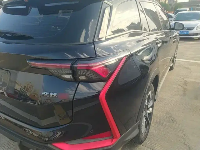 Dongfeng Yixuan GS — Фото автомобиля 7