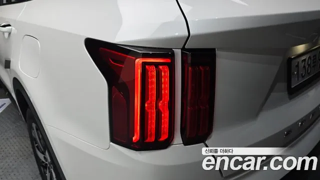 Kia Sorento Sorento 4-е поколение Дизель 2.2 2WD — Фото автомобиля 23
