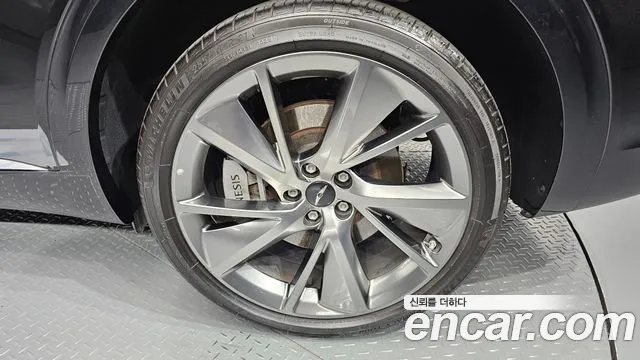 Genesis GV70 — Фото автомобиля 6