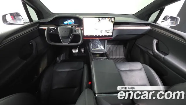 Tesla Model X — Фото автомобиля 7