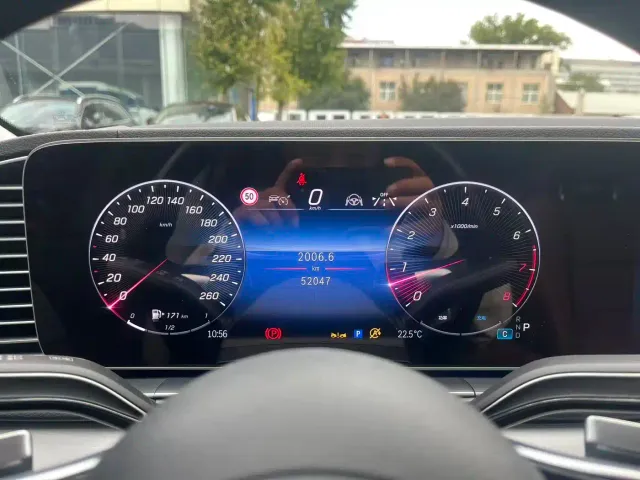 Mercedes-Benz GLE-Class — Фото автомобиля 9
