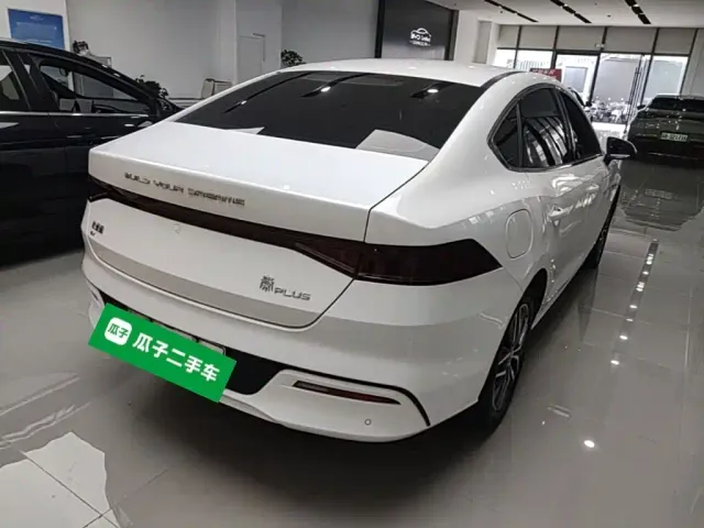 BYD Qin PLUS — Фото автомобиля 6
