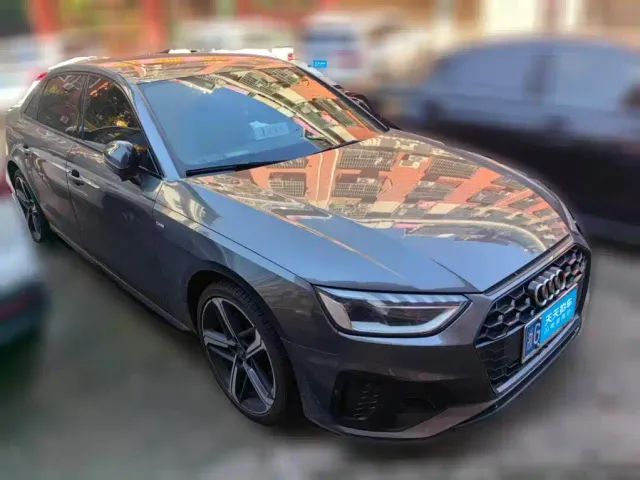 Audi A4L — Фото автомобиля 3