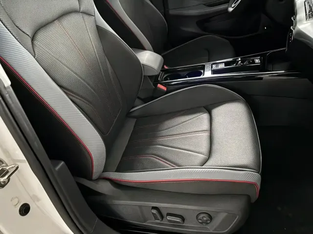 Volkswagen Lamando — Фото автомобиля 12