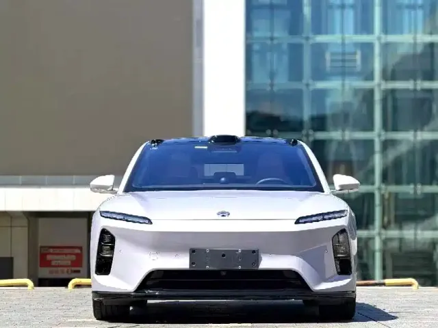 Nio ET5 — Фото автомобиля 2
