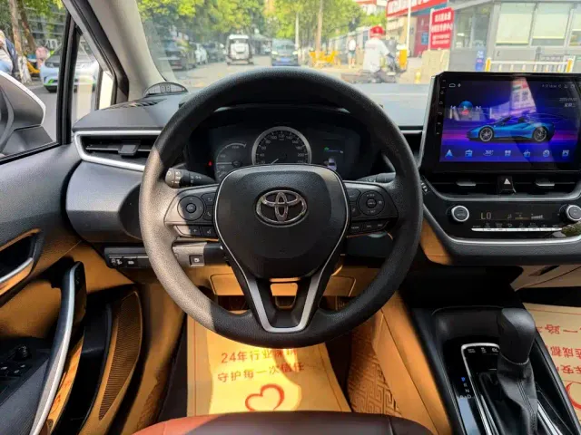 Toyota Corolla — Фото автомобиля 14
