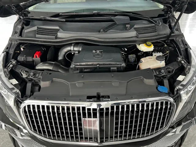 Mercedes-Benz V-Class — Фото автомобиля 27