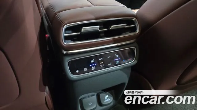 Genesis GV80 2.5T Бензин AWD — Фото автомобиля 27