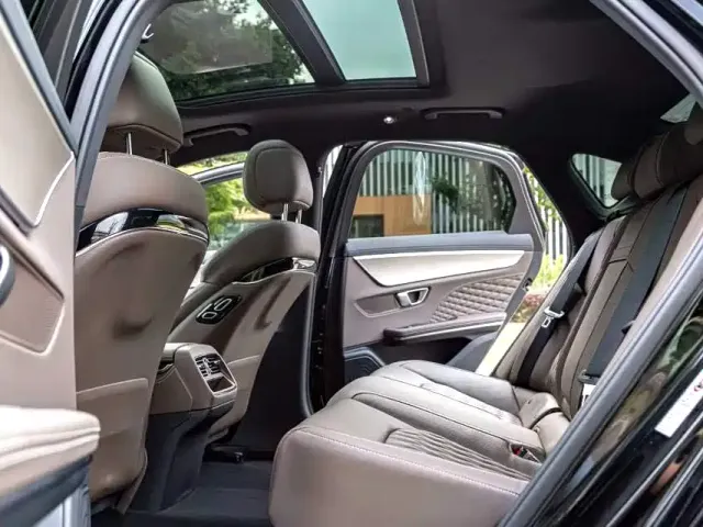 BYD Han 2023 EV Champion Edition 506KM FWD Premium — Фото автомобиля 4
