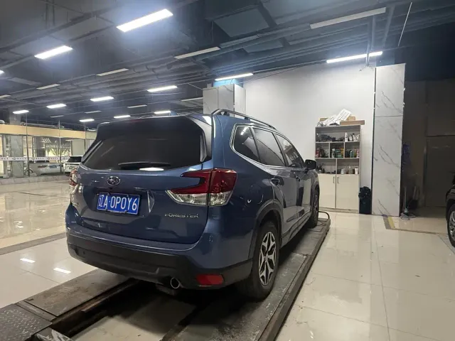Subaru Forester — Фото автомобиля 10