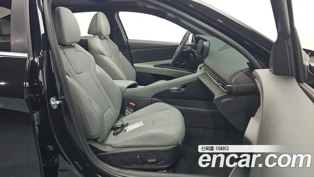 Hyundai Avante CN7 — Фото автомобиля 16