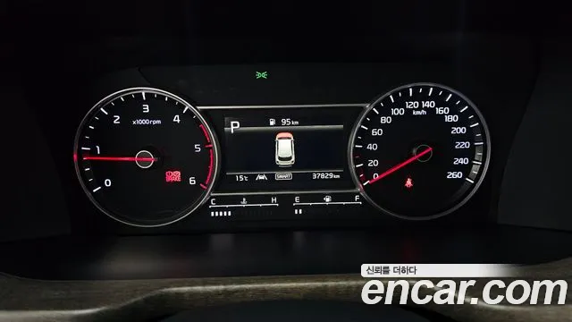 Kia Sorento Sorento 4-е поколение Дизель 2.2 4WD — Фото автомобиля 8