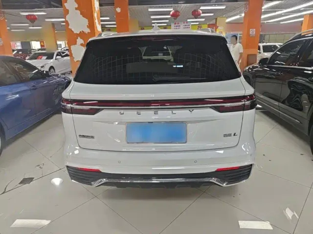 Geely Xingyue L — Фото автомобиля 5