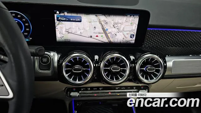 Mercedes-Benz EQB X243 — Фото автомобиля 20