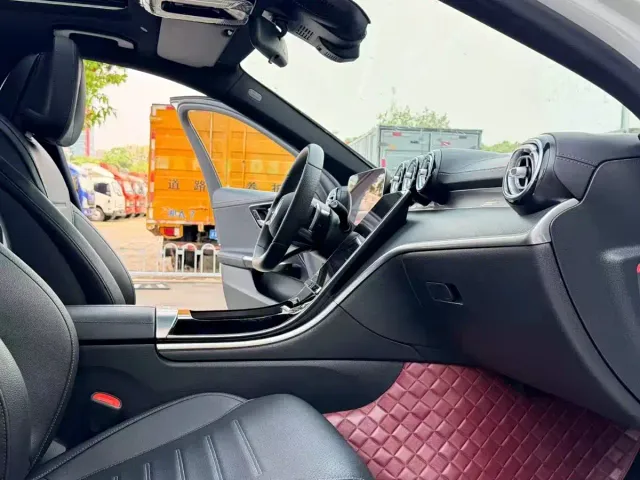 Mercedes-Benz C-Class — Фото автомобиля 9