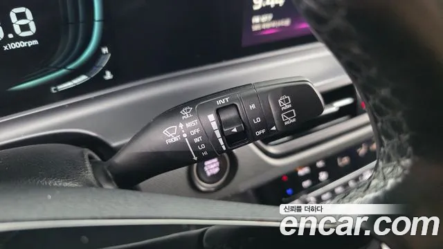Kia Seltos — Фото автомобиля 25