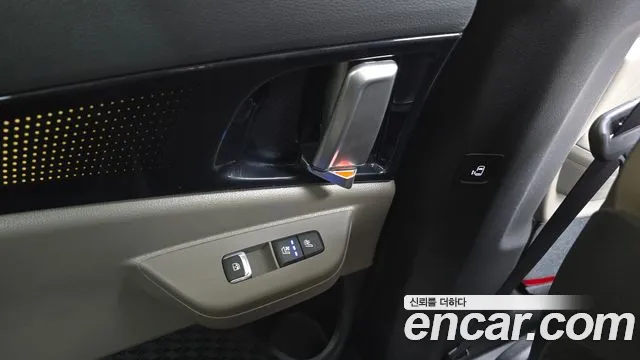Kia Carnival 4th Gen — Фото автомобиля 19