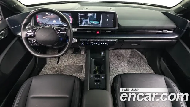Hyundai Ioniq 6 — Фото автомобиля 10