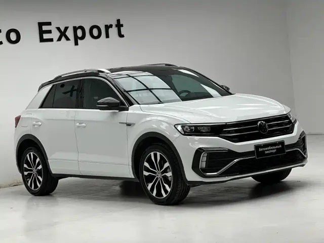 Volkswagen T-Roc — Фото автомобиля 3