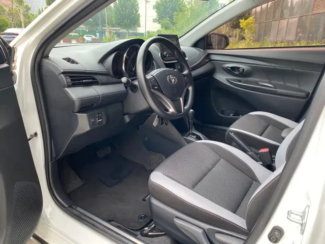 Toyota YARiS L Zhi Xuan — Фото автомобиля 4