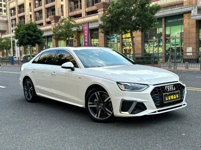 Audi A4L — Фото автомобиля 3