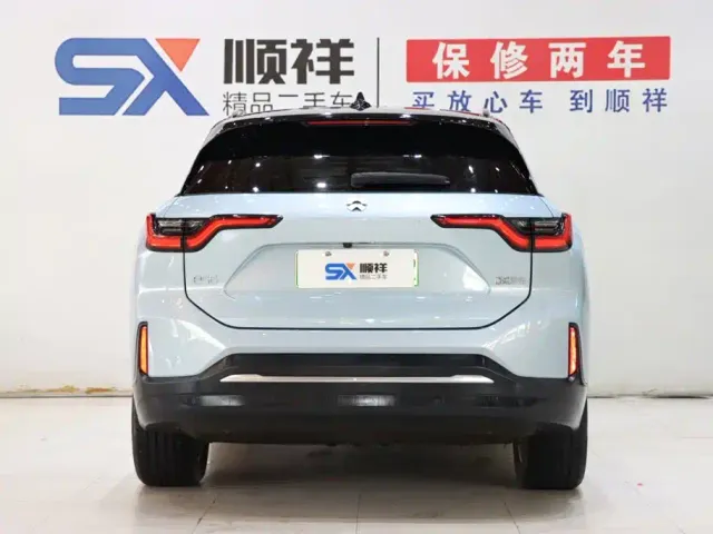 Nio ES6 — Фото автомобиля 5