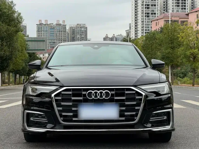 Audi A6L — Фото автомобиля 10